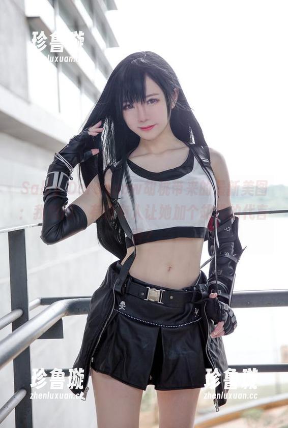 Sally Dorasnow Sally Dorasnow胡桃带来的最新美图:我想问,有没有人让她加个胡桃的代言费?